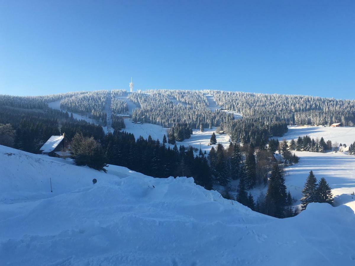 Appartamento Bellevue Keilberg By Mountain Ways Loučná pod Klínovcem Esterno foto